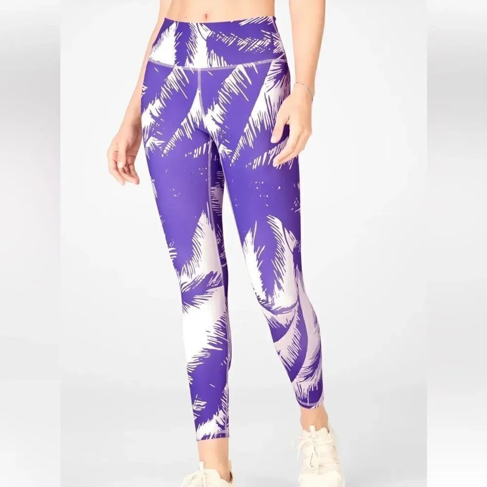 Fabletics High-Waisted Leggings Printed
PureLuxe 7/8 Size M Paradiso